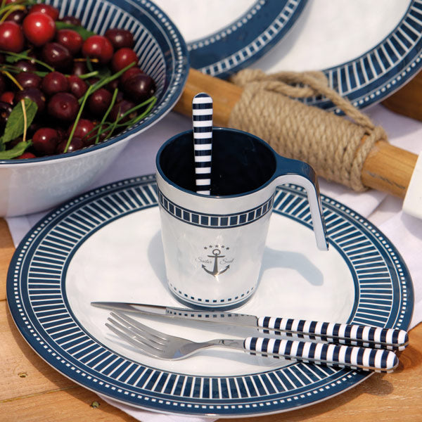 Marine Business Sailor Soul servis och glas