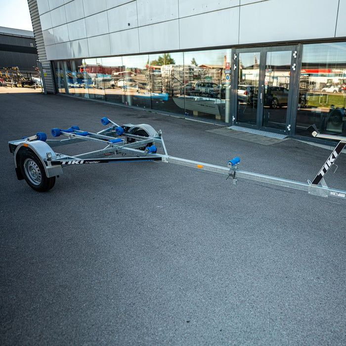 Tiki BS1000-RB 1000 bromsad Båttrailer
